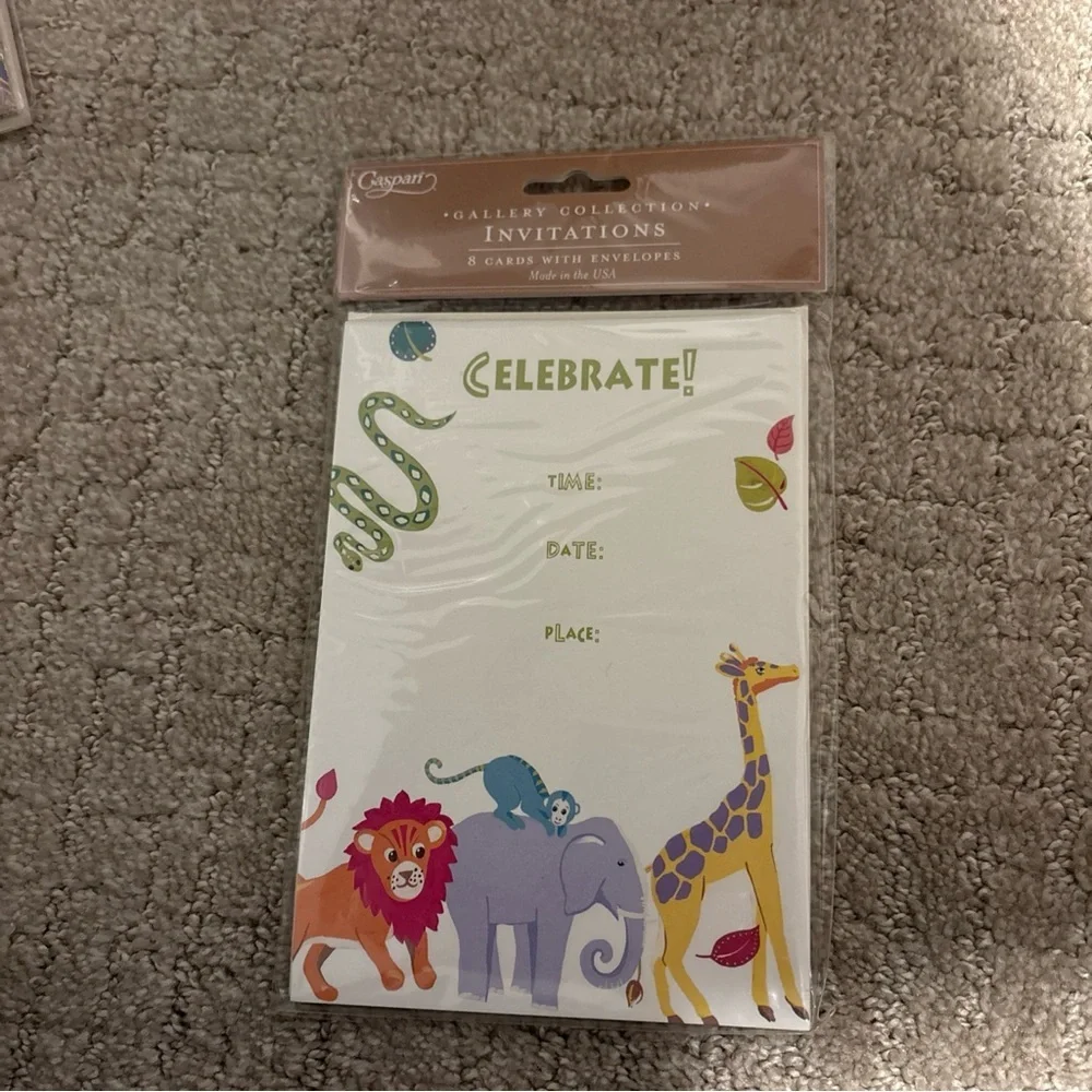 Caspari Gallery Collection Invitations 8 Cards W Envelopes Madagascar